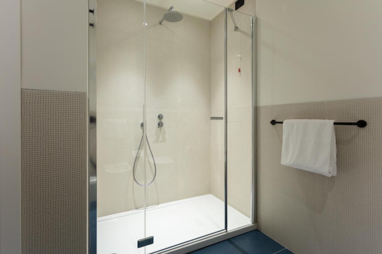 Sant'Ambrogio Apartments, Reception H24 Mailand Exterior foto